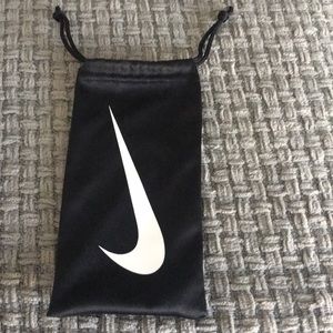 Nike sunglasses sack